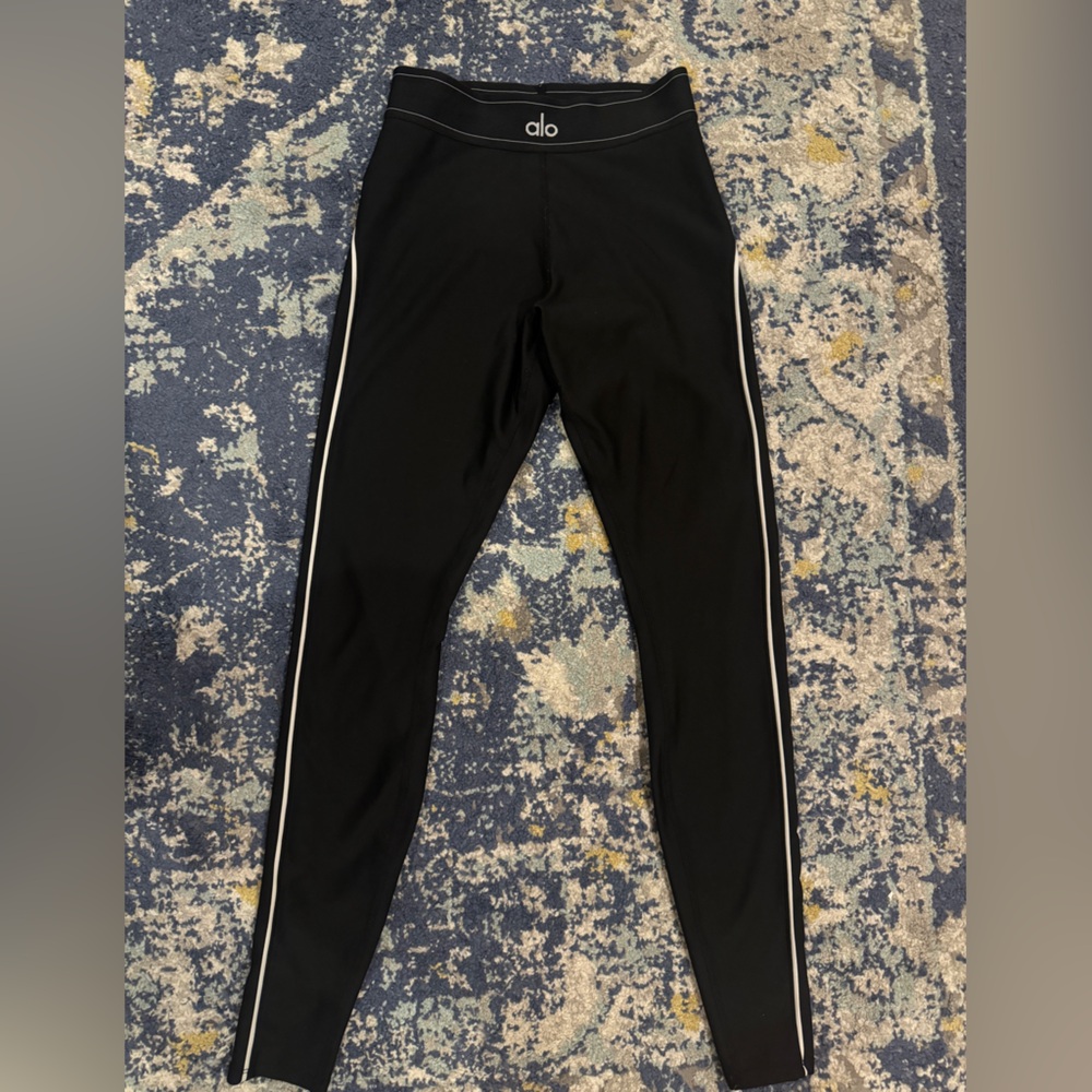 ALO Yoga Suit Up leggings